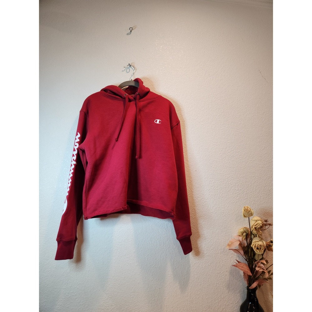 Champion Hoodie Medium Cranberry Red Cropped Sweatshirt‎ Logo Script Sleeve NWT